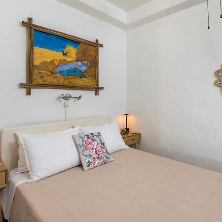 Aegean View - Seaside Apartment In Syros Azolimnos Exterior foto