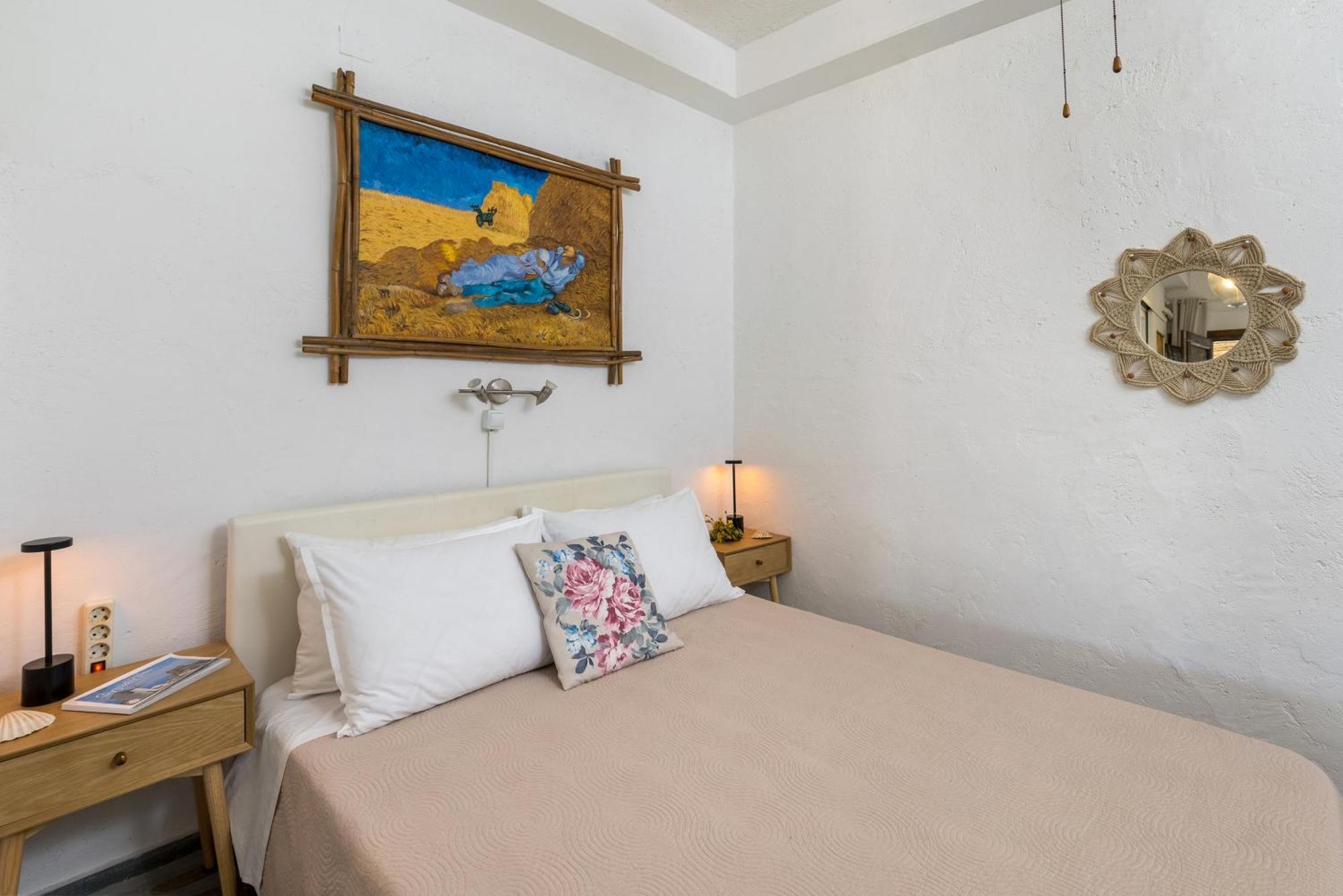 Aegean View - Seaside Apartment In Syros Azolimnos Exterior foto