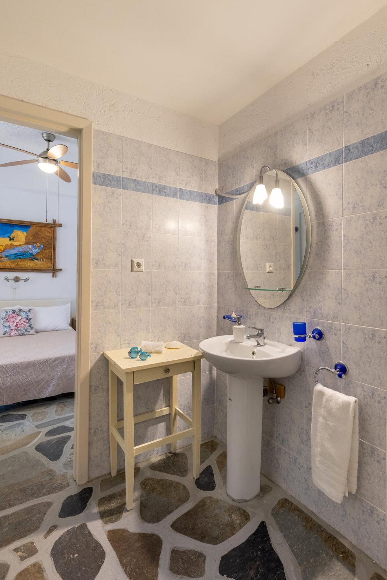 Aegean View - Seaside Apartment In Syros Azolimnos Exterior foto