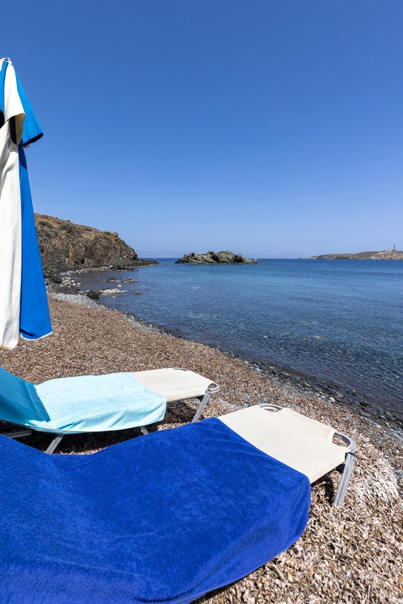 Aegean View - Seaside Apartment In Syros Azolimnos Exterior foto