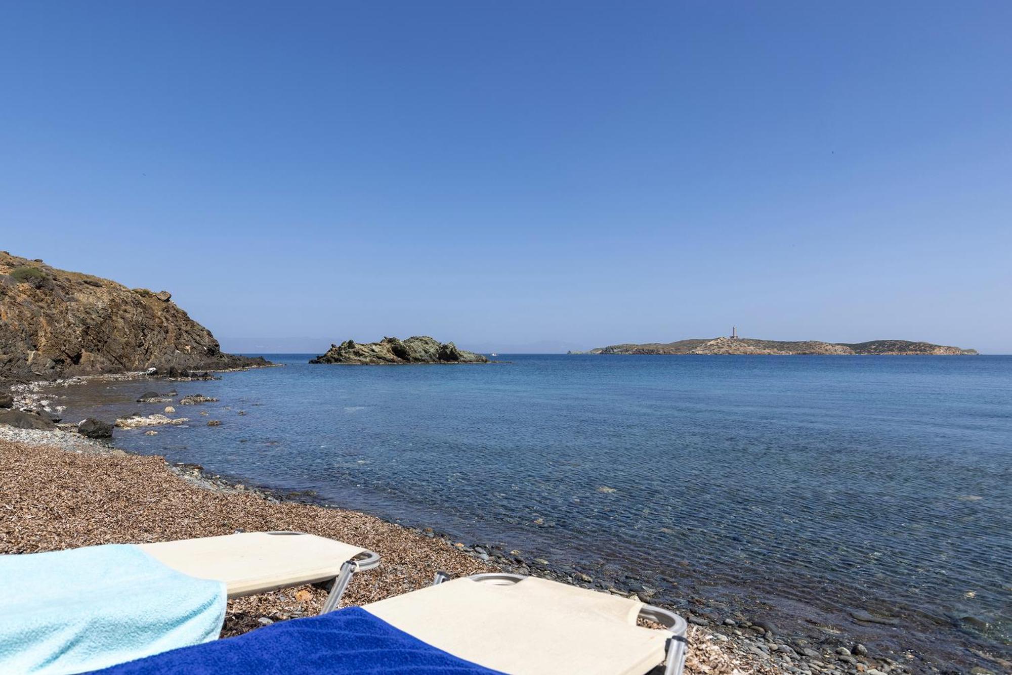 Aegean View - Seaside Apartment In Syros Azolimnos Exterior foto