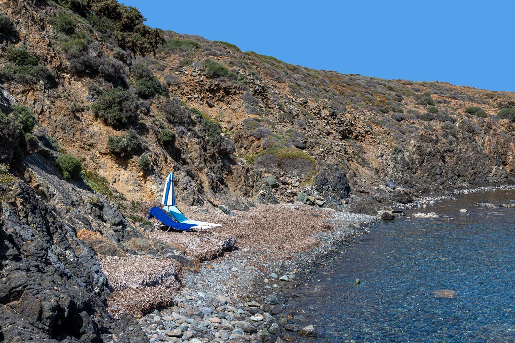 Aegean View - Seaside Apartment In Syros Azolimnos Exterior foto